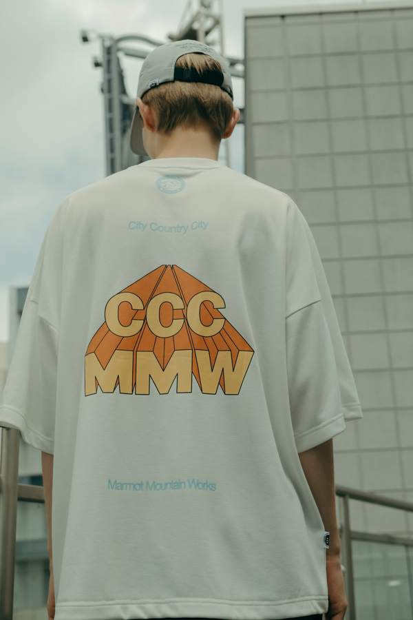 1990年代の香りを纏ったMMW×CCCのカプセルコレクションが登場です。
