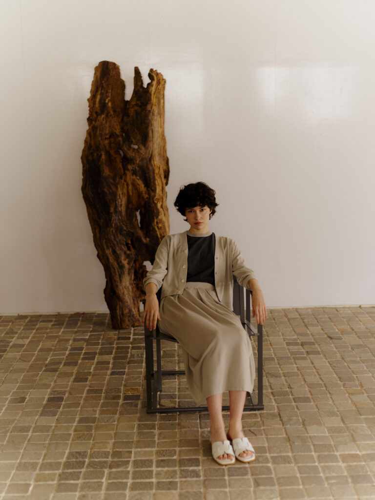 今シーズンも上質な素材を活かしたラインナップが魅力のFilMelangeよりシーズンルックが公開です。