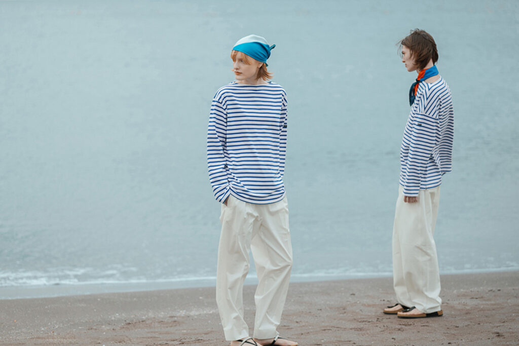 春はパン祭りだけじゃない。いよいよ春が足早にやってきましたが、桜を連想させる色彩豊かなセントジェームスのバスクシャツがこの季節を盛り立てます。